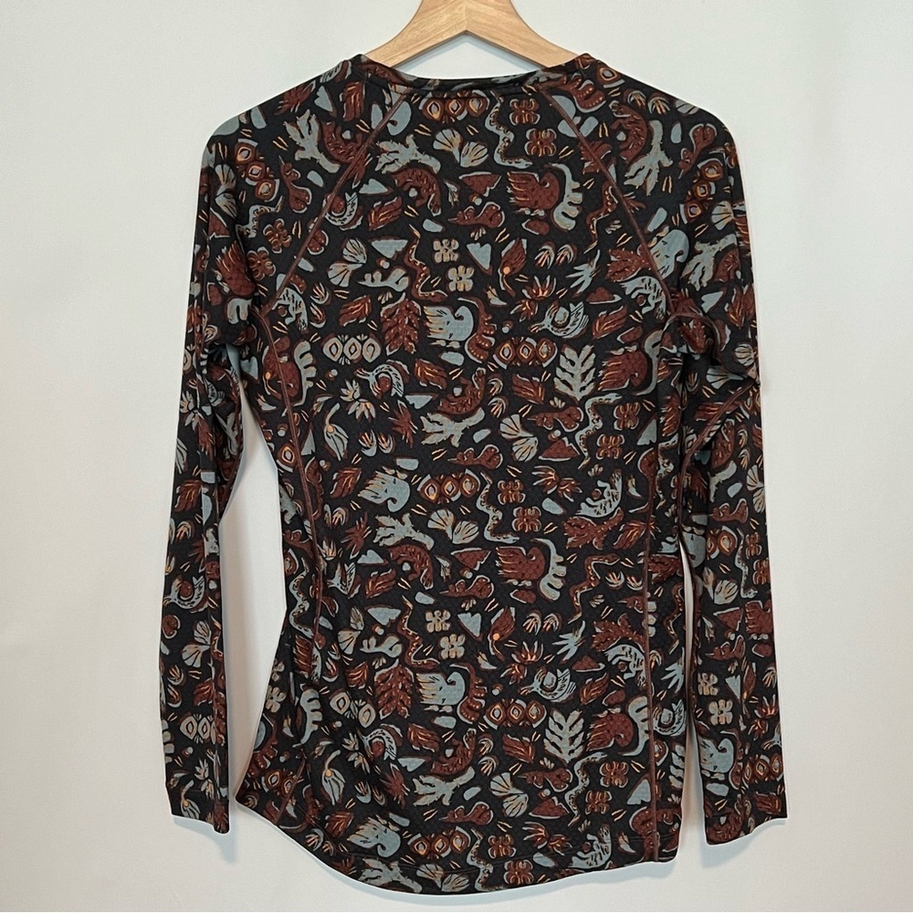 NWT Patagonia Capilene Midweight Crew Base Layer Shirt M Thumb Loops - Picture 4 of 8